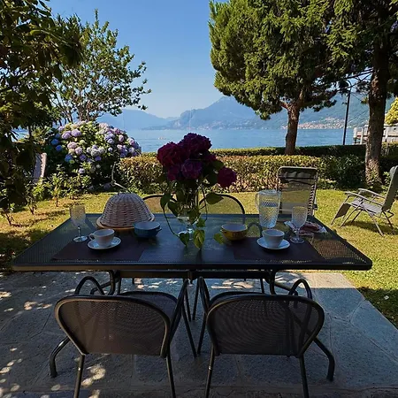 Bungalow Lake View Hotel Dervio Exterior photo